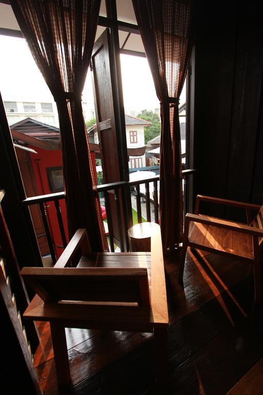 Viman Guesthouse Bangkok Esterno foto