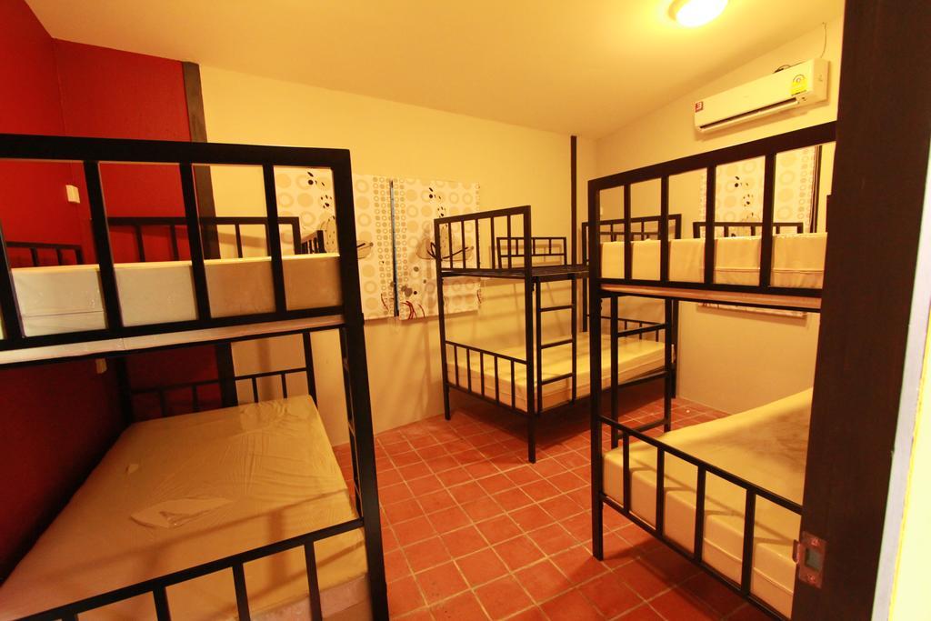 Viman Guesthouse Bangkok Esterno foto