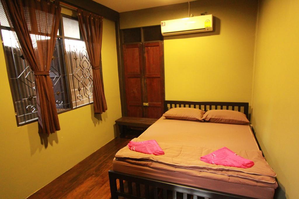 Viman Guesthouse Bangkok Esterno foto