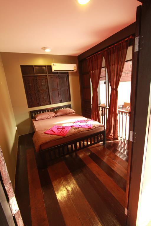 Viman Guesthouse Bangkok Esterno foto