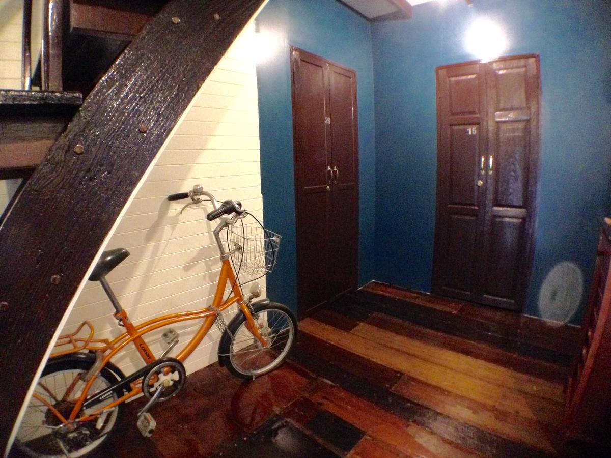 Viman Guesthouse Bangkok Esterno foto